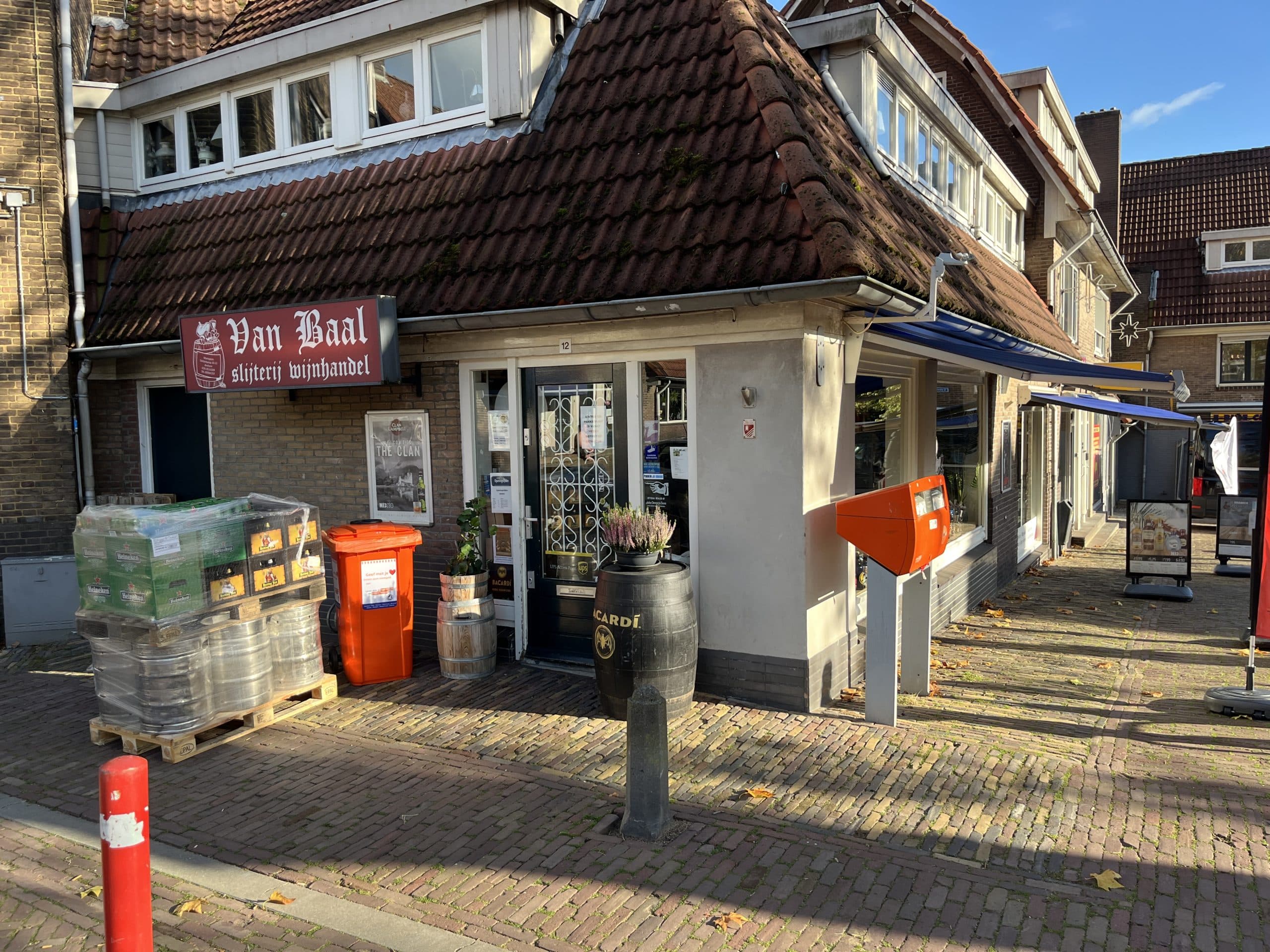 Voorkant van Slijterij van Baal